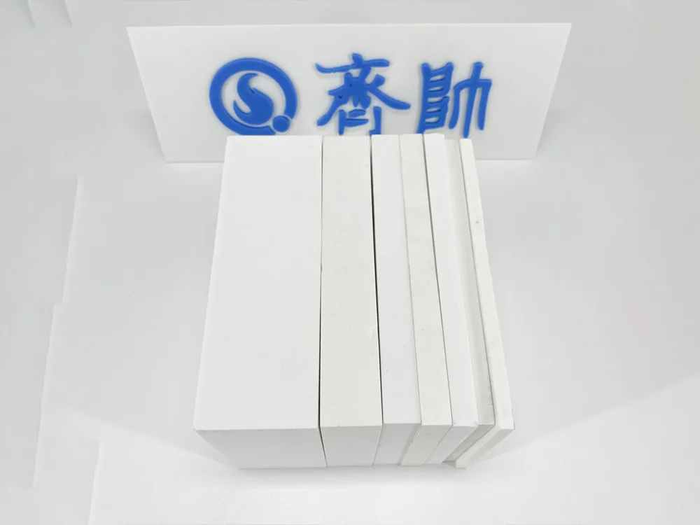 Τι υλικό είναι η κεραμική πλάκα αλουμίνας;